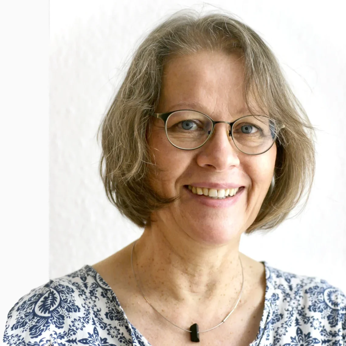 Symbolbild: Weggabelung – Entscheidungssituationen in der Psychotherapie